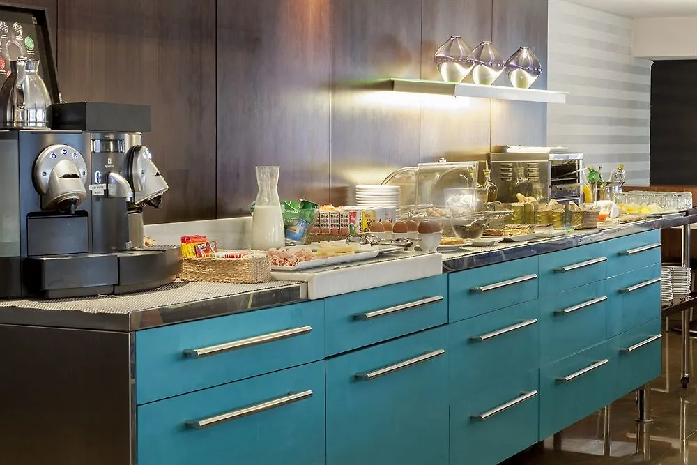 Ac Hotel Irla By Marriott Barcelona 3*,